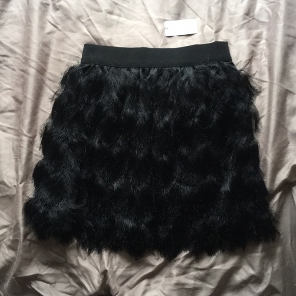NWT - Banana Republic Flapper Mini Skirt - Picture 2 of 6